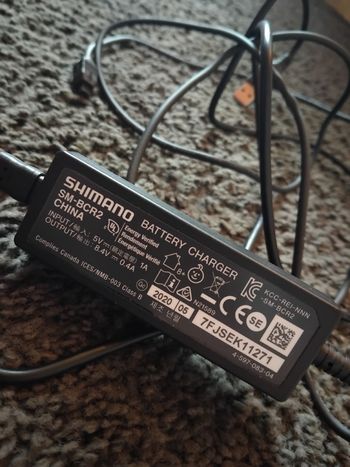 Used Shimano Di2 Battery Charger bike — image 4 of 5
