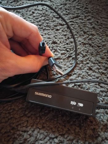 Used Shimano Di2 Battery Charger bike — image 3 of 5