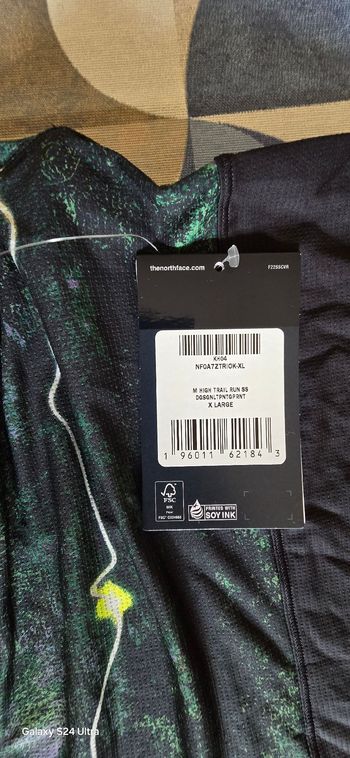 Used The North Face Tshirt 2024 bike — image 3 of 3