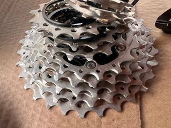 Used Shimano Ultegra Di2 R8150 12-speed Groupset 2026 bike — image 9 of 12