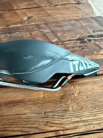 Used Selle Italia Iron 2023 bike — image 5 of 5