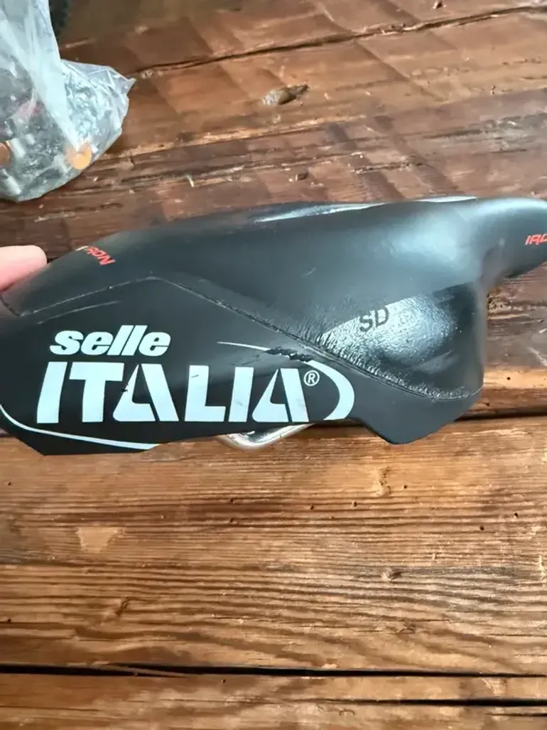 Used Selle Italia Iron 2023 bike — image 3 of 5