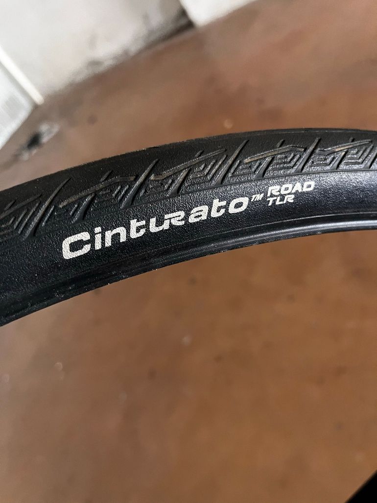 Used Pirelli Cinturato Road TLR 700x35 2025 bike — image 4 of 4