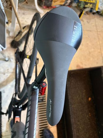 Used Fizik Aliante bike — image 3 of 3