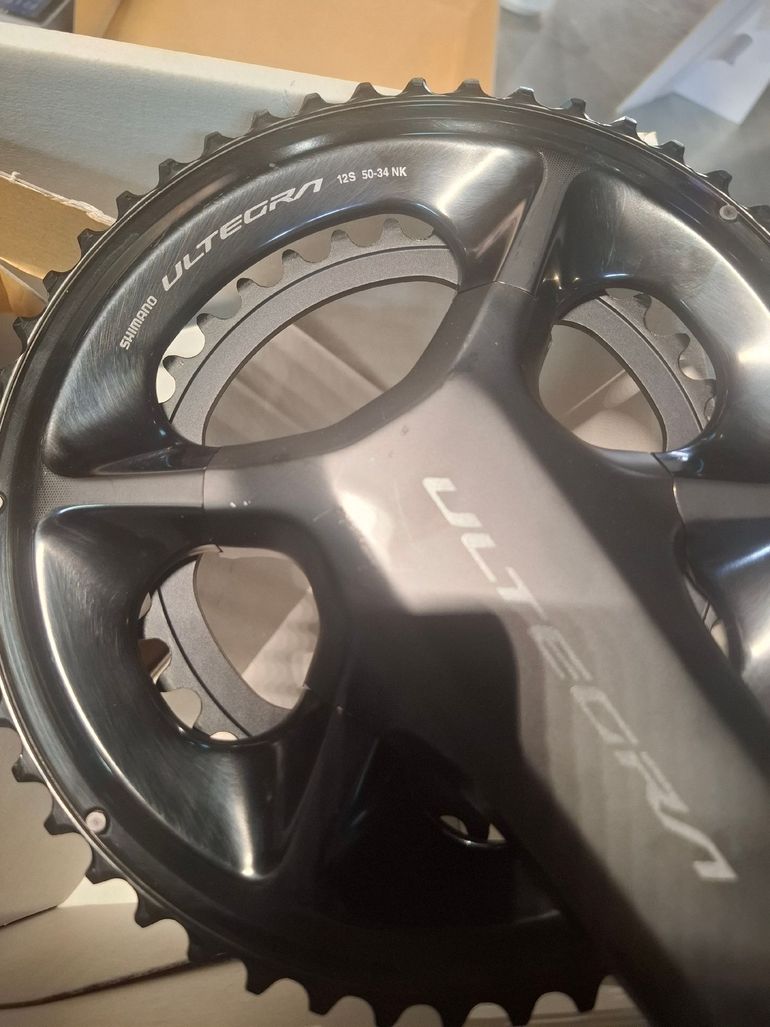 Used Shimano Ultegra 50/34 165mm crank 2025 bike — image 1 of 3
