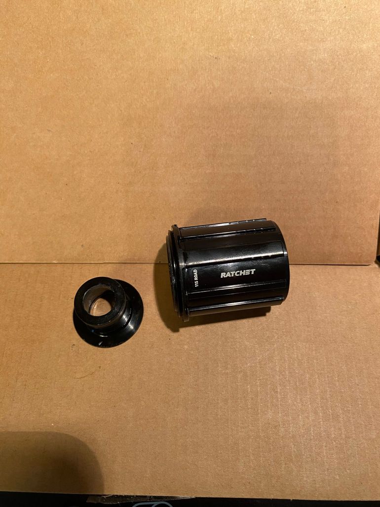 Used Dt Swiss Umrüstkit mit Freilaufkörper Shimano für Ratchet System bike — image 1 of 3