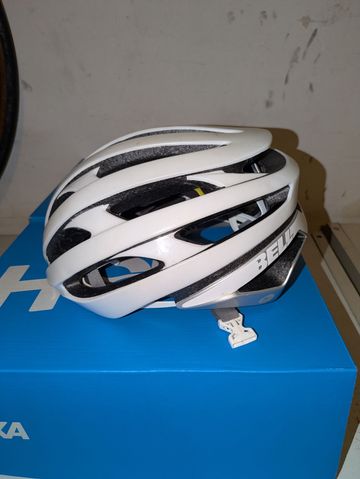 Used Bell Status MIPS Helmet bike — image 3 of 3