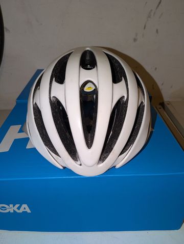 Used Bell Status MIPS Helmet bike — image 2 of 3