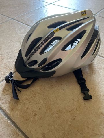 Tweedehands Mavic Ergo Ride Helmet 2010 bike — afbeelding 1 van 4