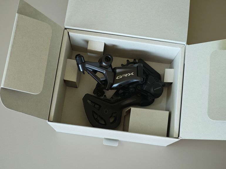 Used Shimano GRX RD-RX822-GS 1x12-speed 2026 bike — image 2 of 7