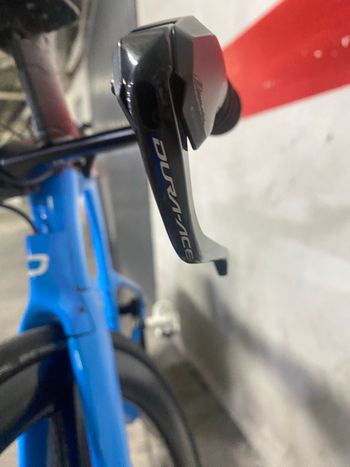 Used Ultegra Manetas con pulsadores 2025 bike — image 3 of 5