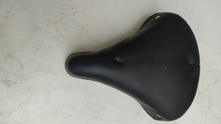 Used Iscaselle Sella con molle vintage 1980 bike — image 4 of 4