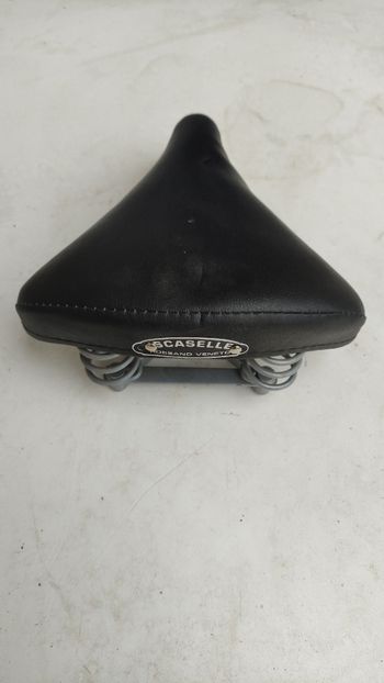 Used Iscaselle Sella con molle vintage 1980 bike — image 2 of 4