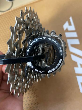 Used Shimano Ultegra Kassette CS-R8101 12-fach 11-30 Zähne bike — image 3 of 3