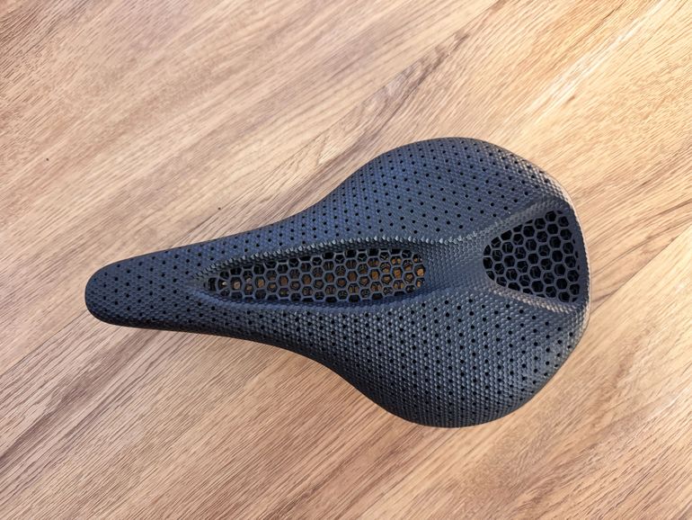 Used Ryet 3D Printed Carbon Saddle 155mm 2026 bike — image 5 of 6