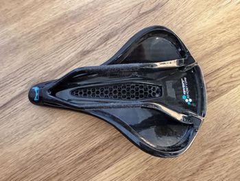 Used Ryet 3D Printed Carbon Saddle 155mm 2026 bike — image 2 of 6