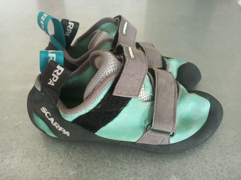 Used Scarpa Origin Woman Climbing Shoes bike — image 2 of 3