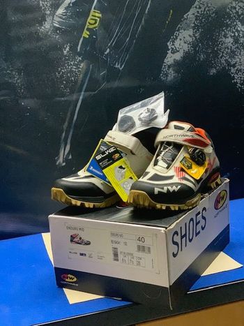 Used Northwave Enduro Mid 2 MTB Shoes 2025 bike — image 2 of 6