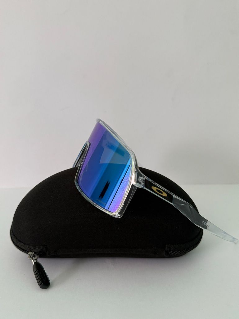 Used Oakley Sutro Prizm Sapphire Lenses, Sky Blue Frame bike — image 8 of 11