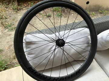 Tweedehands Bontrager Aeolus 35 TLR 2025 bike — afbeelding 3 van 6