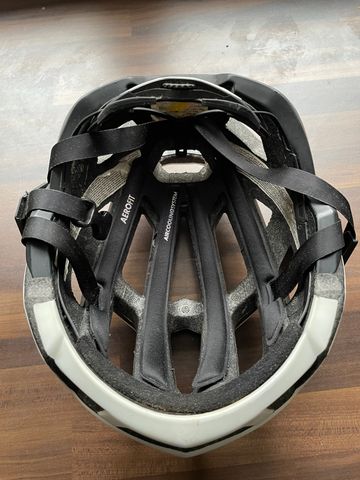 Used B TWIN Casque vélo bike — image 4 of 5