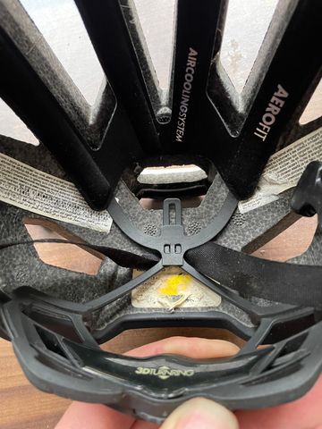 Used B TWIN Casque vélo bike — image 5 of 5