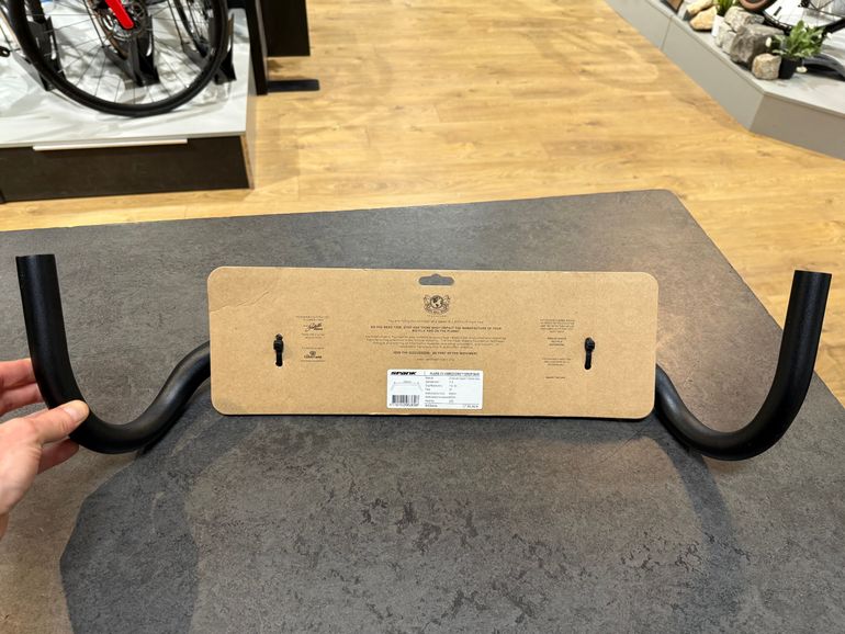 Used Spank Flare 25 Vibrocore Drop Bar bike — image 4 of 5