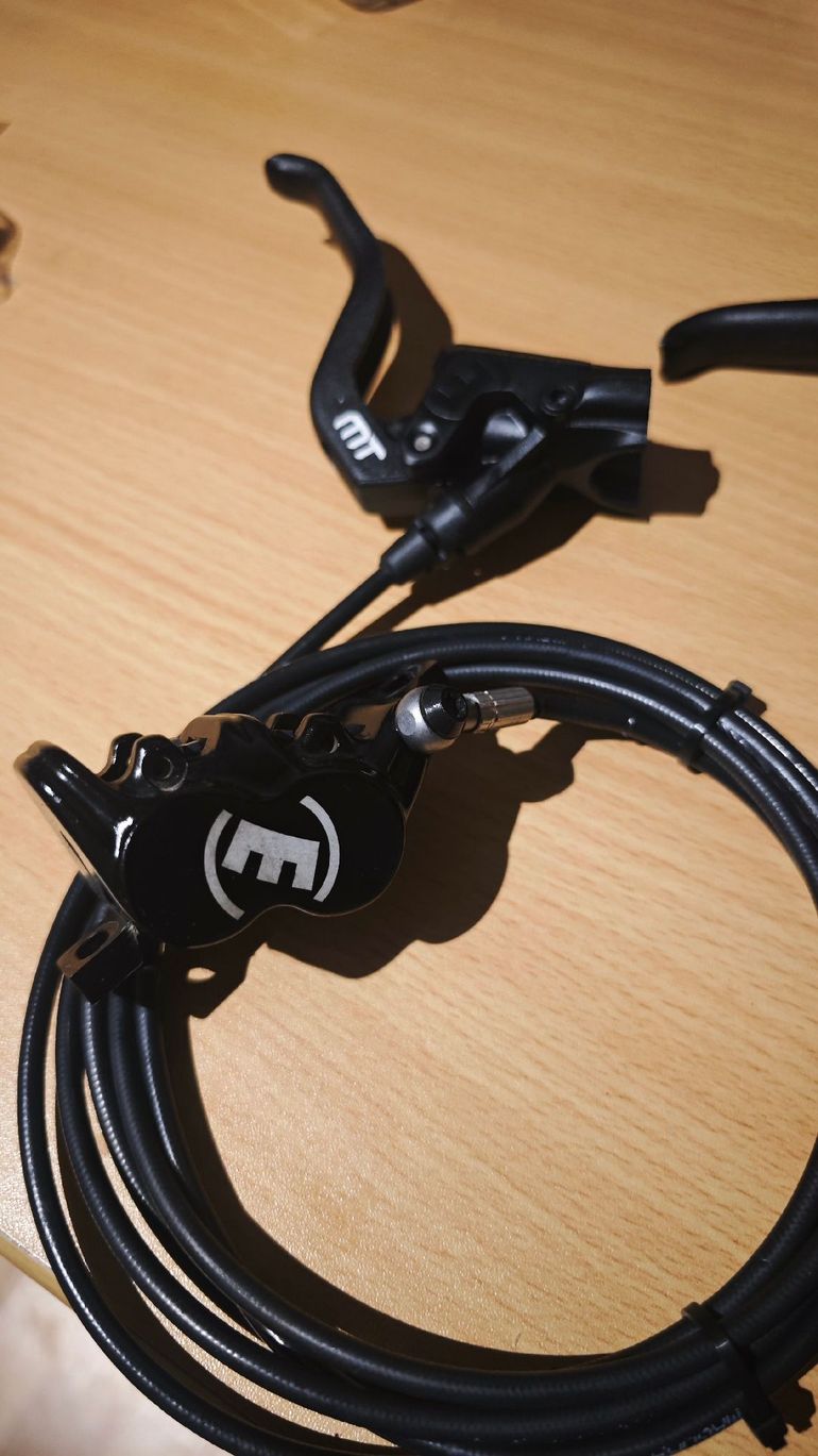 Used Magura MT 5 Rear and Front Brake Set bike — image 4 of 6