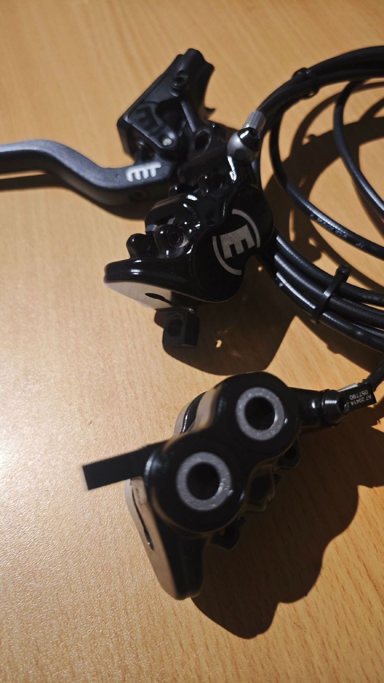 Used Magura MT 5 Rear and Front Brake Set bike — image 6 of 6