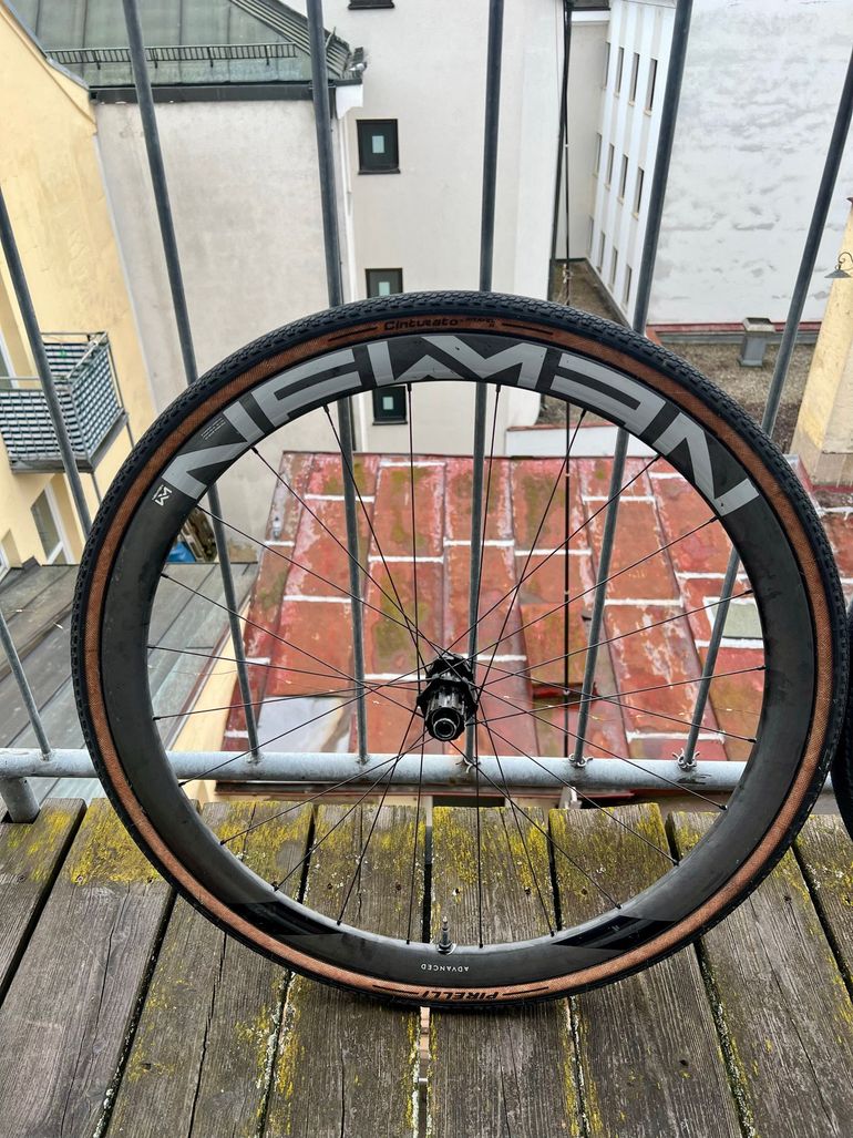 Used Newmen Advanced SL R 38 bike — image 2 of 5