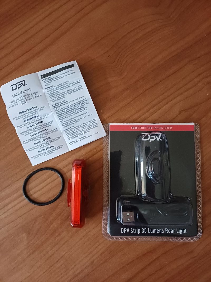 Käytetty DPV Luce Posteriore Cycling Accessories