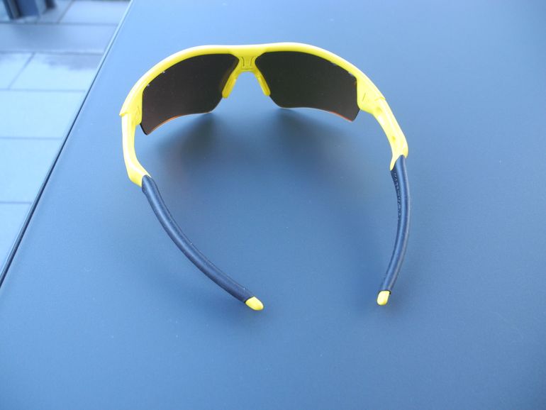 Used Oakley Radar bike — image 6 of 7
