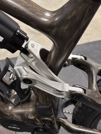 Used cascade Turbo Levo Link Gen 4 2026 bike — image 2 of 4