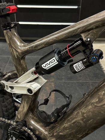 Used cascade Turbo Levo Link Gen 4 2026 bike — image 4 of 4