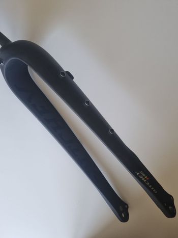 Used Ritchey WCS Carbon Adventure Fork 1 1/8" Flat Mount 12x100mm Matte UD Carbon bike — image 3 of 8