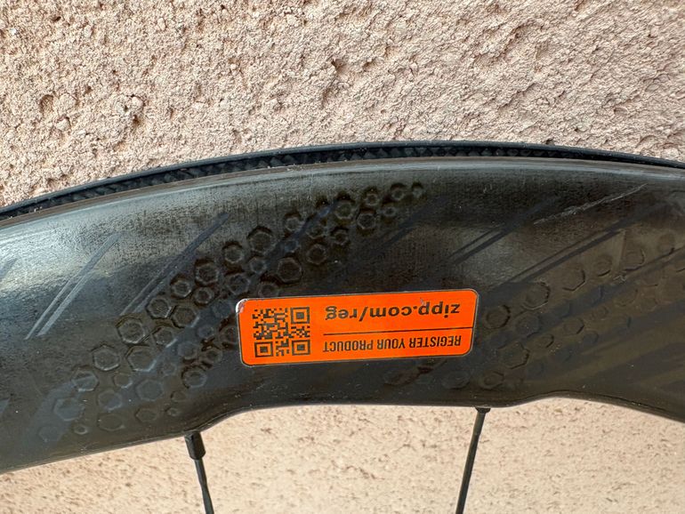 Used Zipp 454 NSW Wheels bike — image 5 of 6