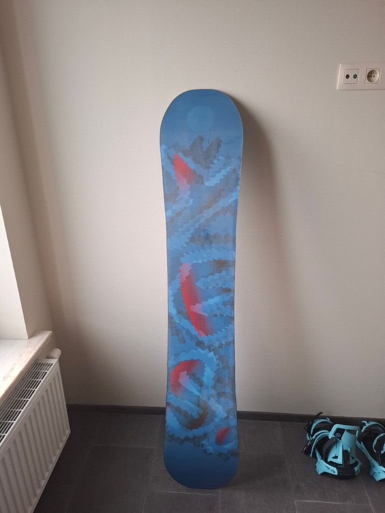 Used Nidecker Snowboard 2026 bike — image 3 of 7