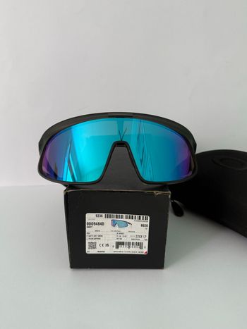 Used Oakley RSLV Prizm Sapphire bike — image 4 of 12