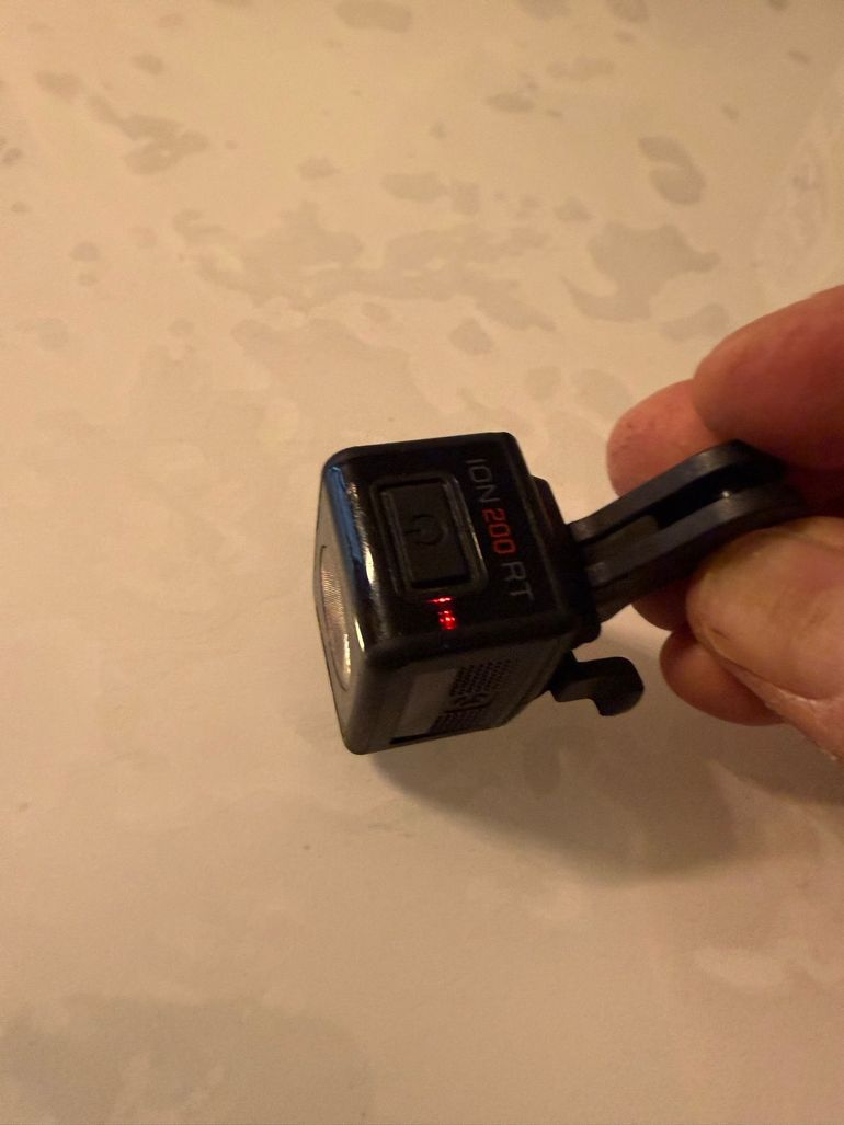 Used Bontrager Ion 200 RT Front Light 2025 bike — image 4 of 4