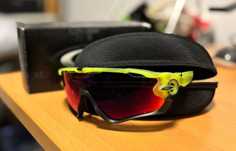 Used Oakley Jawbreaker Uranium Prizm Road bike — image 4 of 8