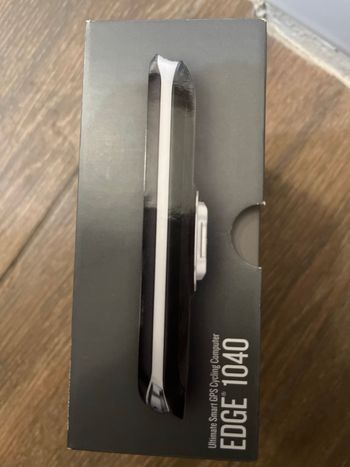 Used Garmin Edge 1040 GPS Cycling Computer 2026 bike — image 2 of 4