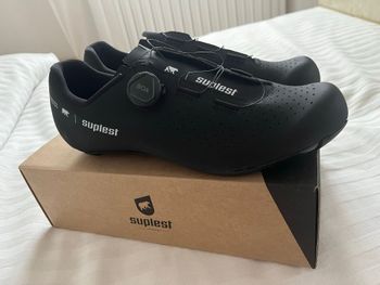 Used Suplest road sport black bike