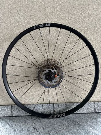 Used Dt Swiss E 1900 Spline 29" Hinterrad 2025 bike — image 3 of 9