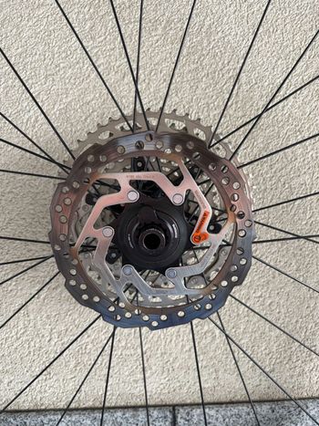 Used Dt Swiss E 1900 Spline 29" Hinterrad 2025 bike — image 4 of 9