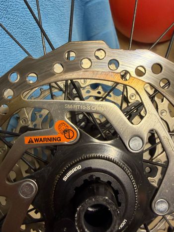 Used Dt Swiss E 1900 Spline 29" Hinterrad 2025 bike — image 8 of 9