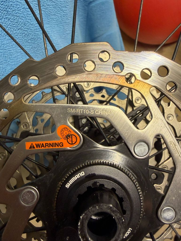 Used Dt Swiss E 1900 Spline 29" Hinterrad 2025 bike — image 8 of 9