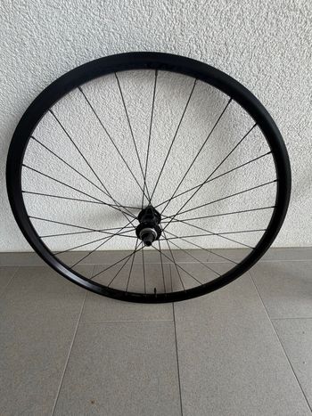 Used Bontrager Kovee 25 29" Boost Laufradsatz Tubeless Ready 2023 bike — image 8 of 10