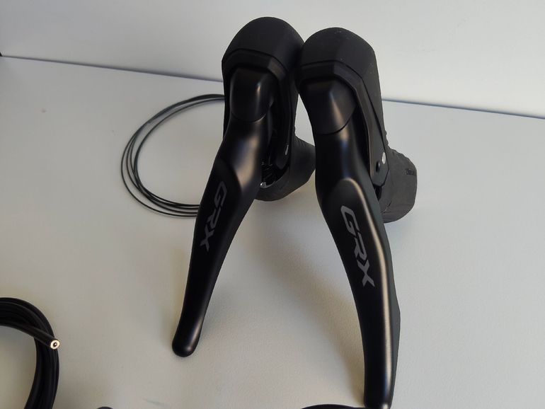 Used Shimano MANETAS GRX RX610 2026 bike — image 4 of 7