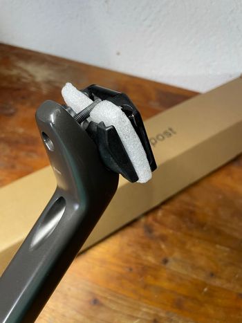 Used Bmc teammachine Seatpost 2023 bike — image 6 of 9