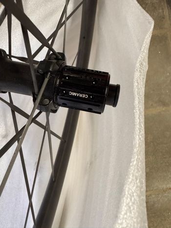 Used CSC 50mm Carbon Wheelset bike — image 6 of 9